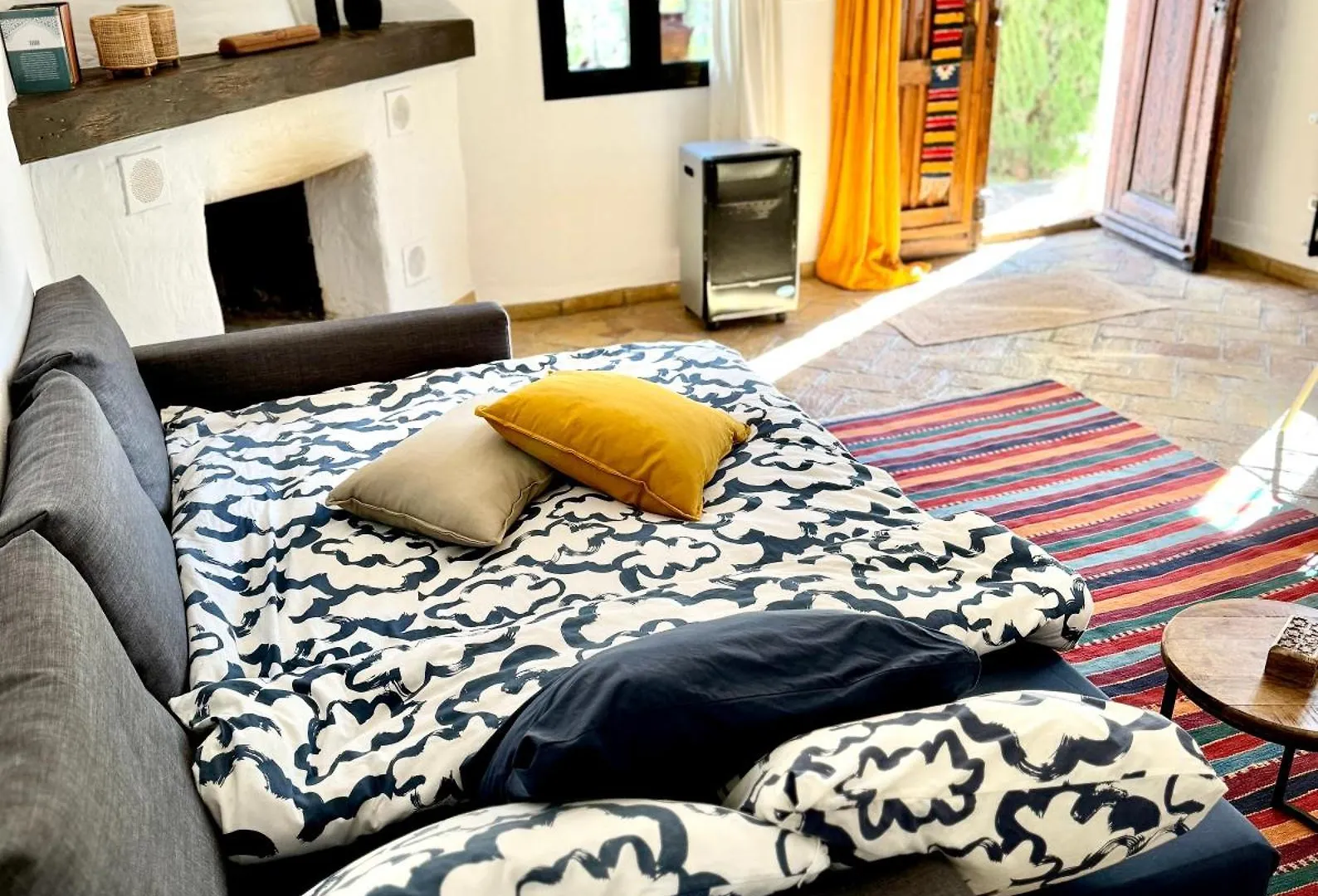 Ríogordo Romantische Finca Nahe Malaga, Kreativ Einzigartig בית נופש